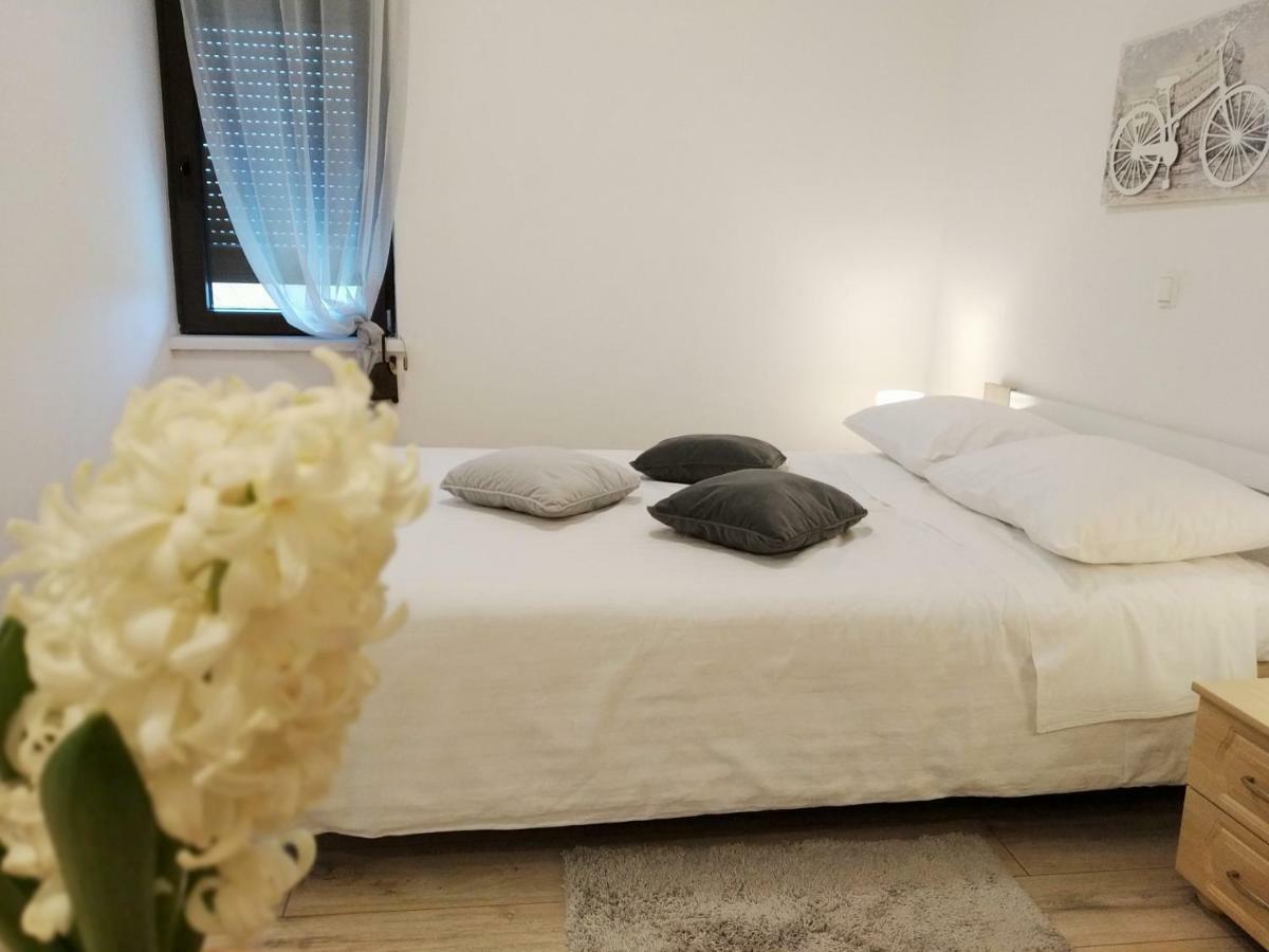 Apartments Agava Nin Eksteriør billede